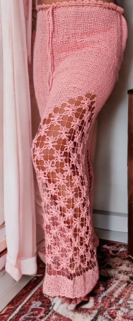 Calça Rosa Claro - Calças de Renda Filé Artesanal - Loja Online
